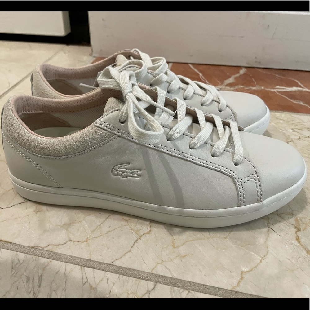 Brand New Lacoste Women’s Straightset Sneaker